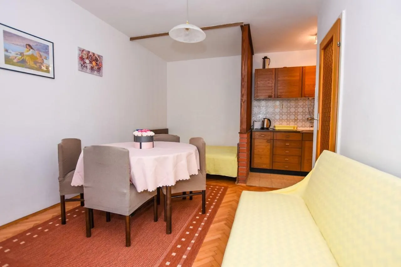 Hotel House Lanterna Pag Pag Town 0*,  Croazia